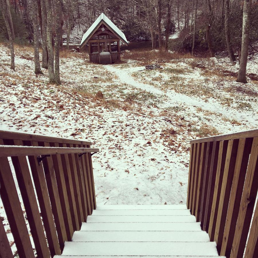 Little River Cabin Sparta Экстерьер фото